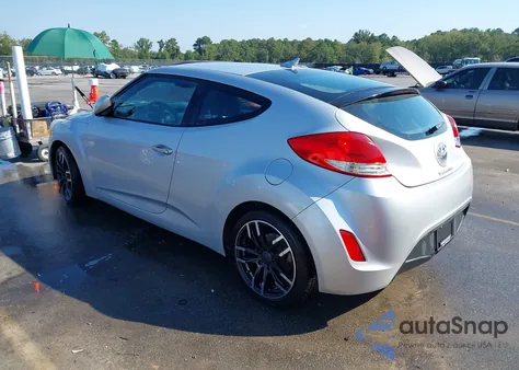 2014 Hyundai Veloster Base W/Black z USA, uszkodzony, nr VIN KMHTC6AD8EU203741